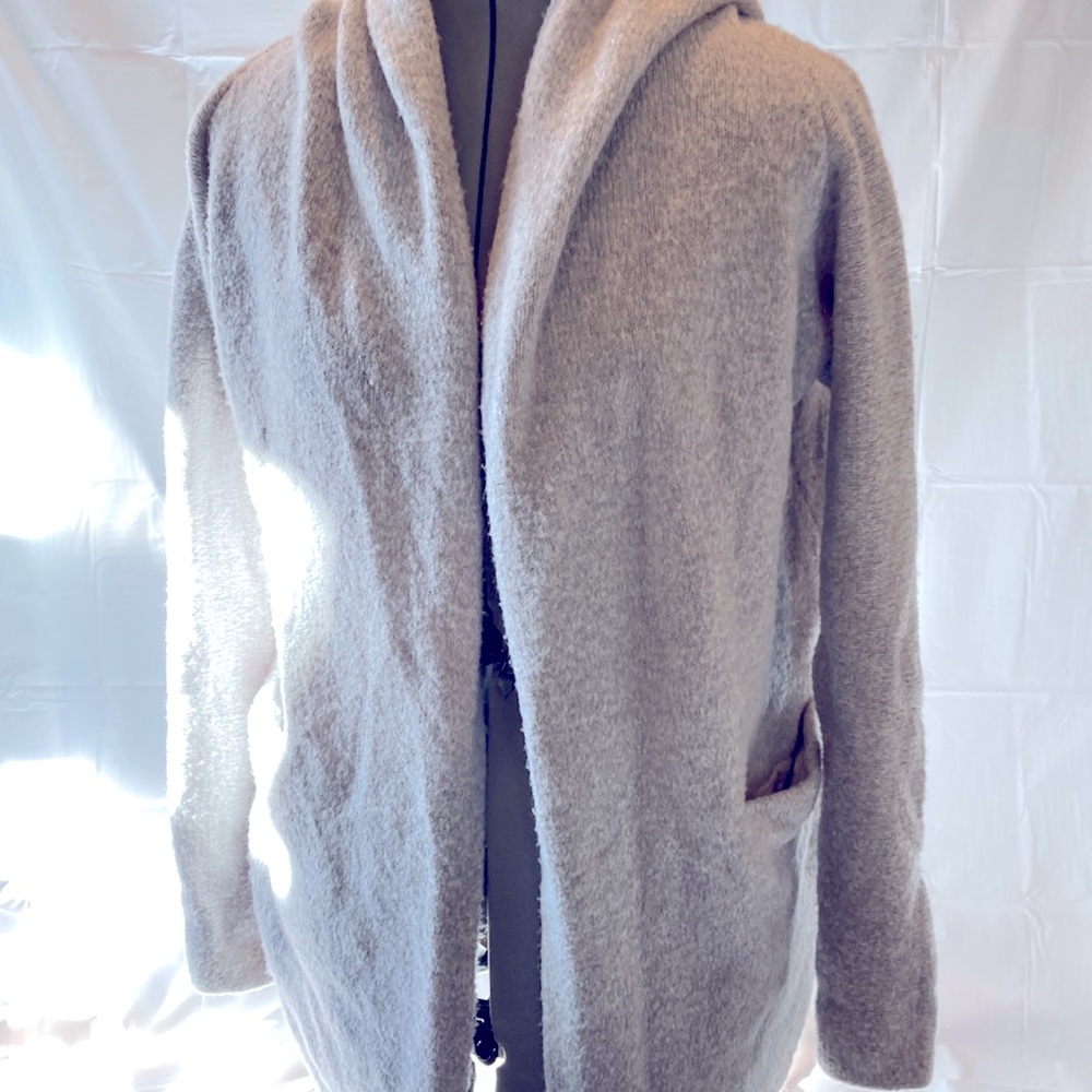 Marled gray hooded cardigan